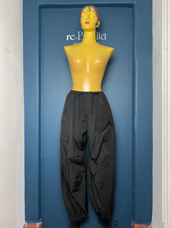 Second Hand - Pantalón Bershka